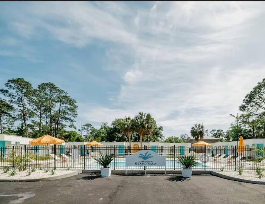 Gulf Shores Getaway Steps Away From The Pool! Εξωτερικό φωτογραφία